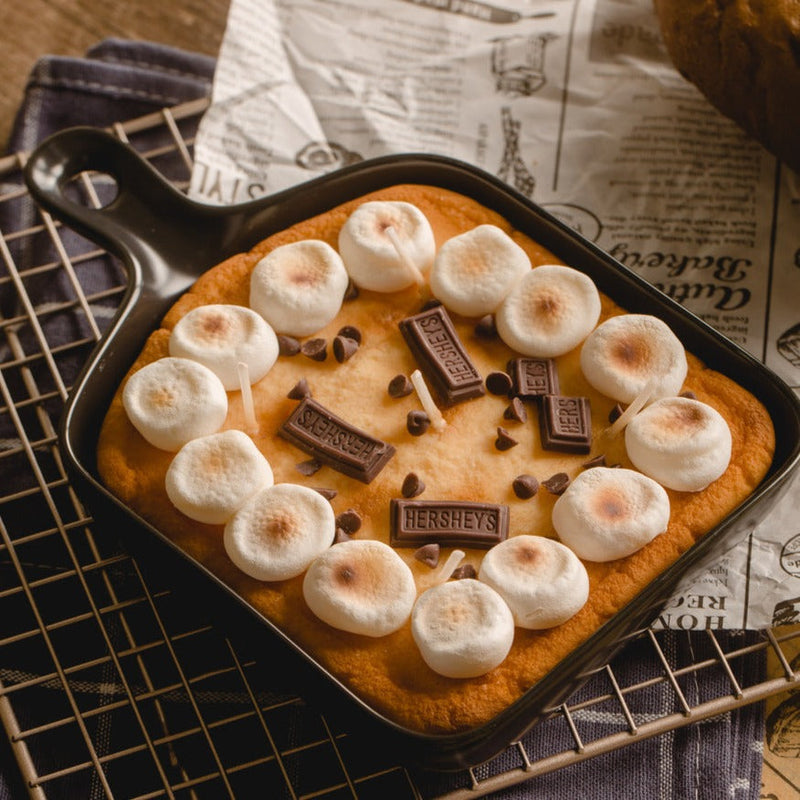Skillet S'more Chocolate and Marshmallow Candle by Southlake Gifts